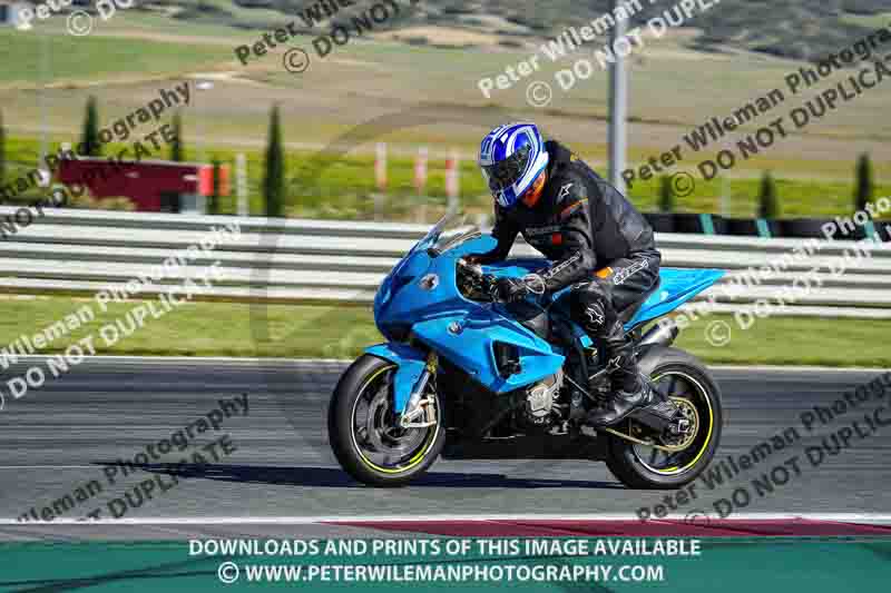 Circuito de Navarra;Spain;event digital images;motorbikes;no limits;peter wileman photography;trackday;trackday digital images